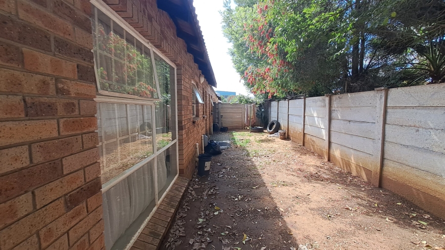 3 Bedroom Property for Sale in Universitas Free State